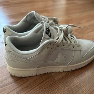 Nike dunks orewood size 7y worn once